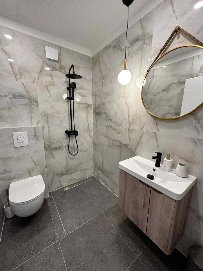 Olive View Apartment Брела Экстерьер фото