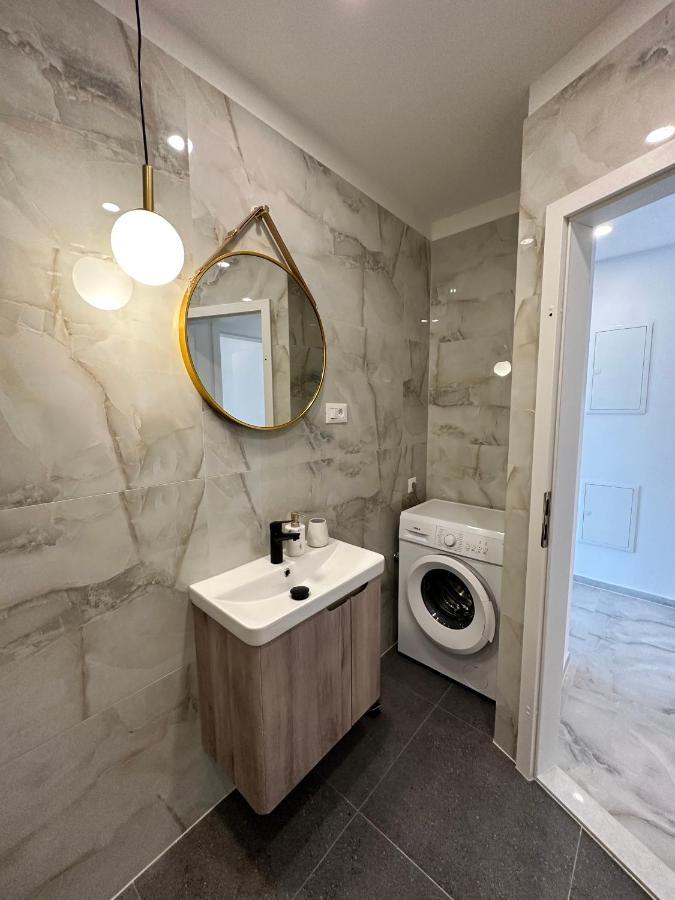 Olive View Apartment Брела Экстерьер фото
