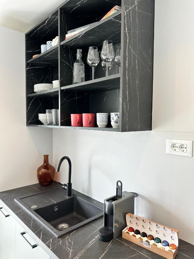 Olive View Apartment Брела Экстерьер фото